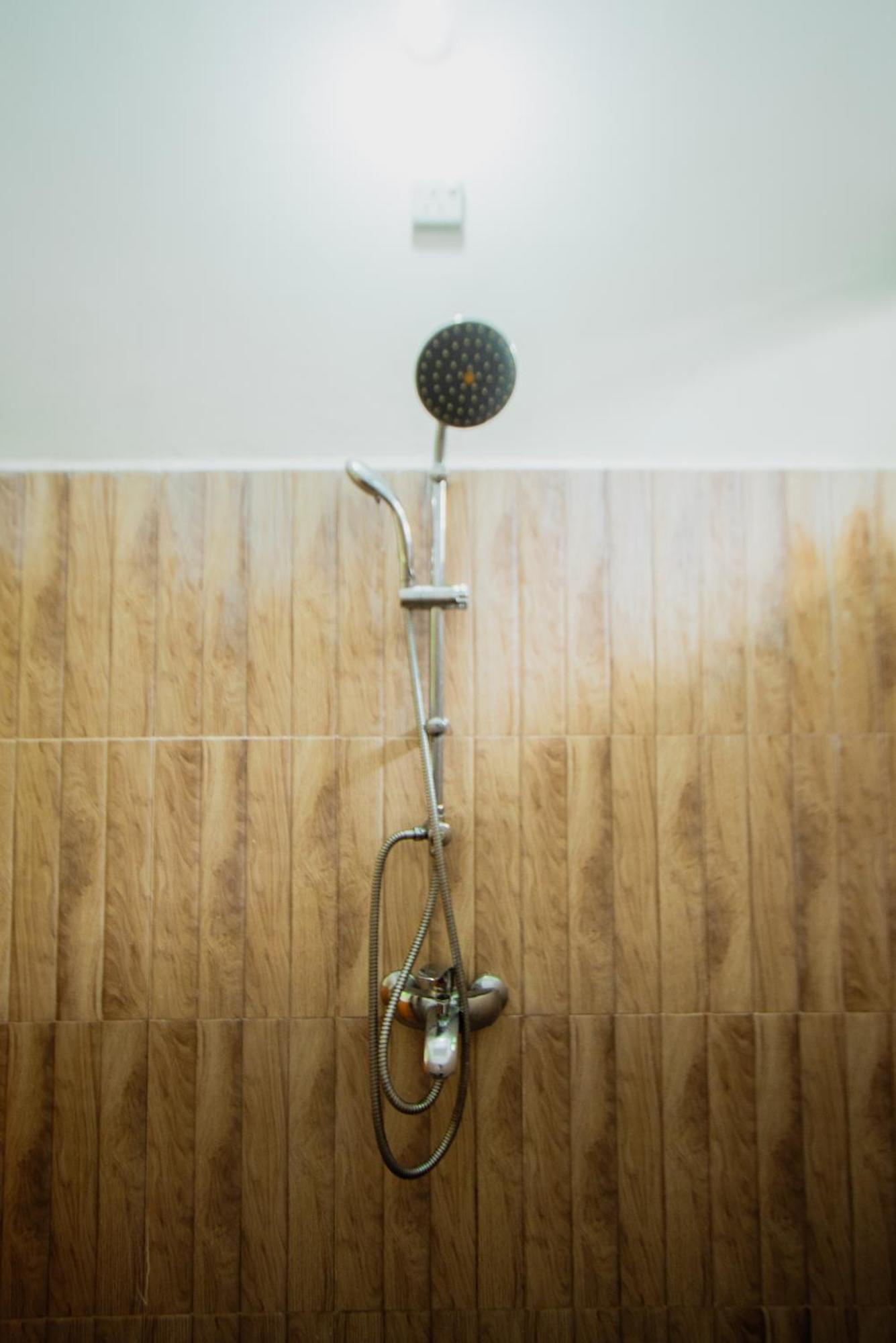 The Sunshine Ella Apartment Bagian luar foto