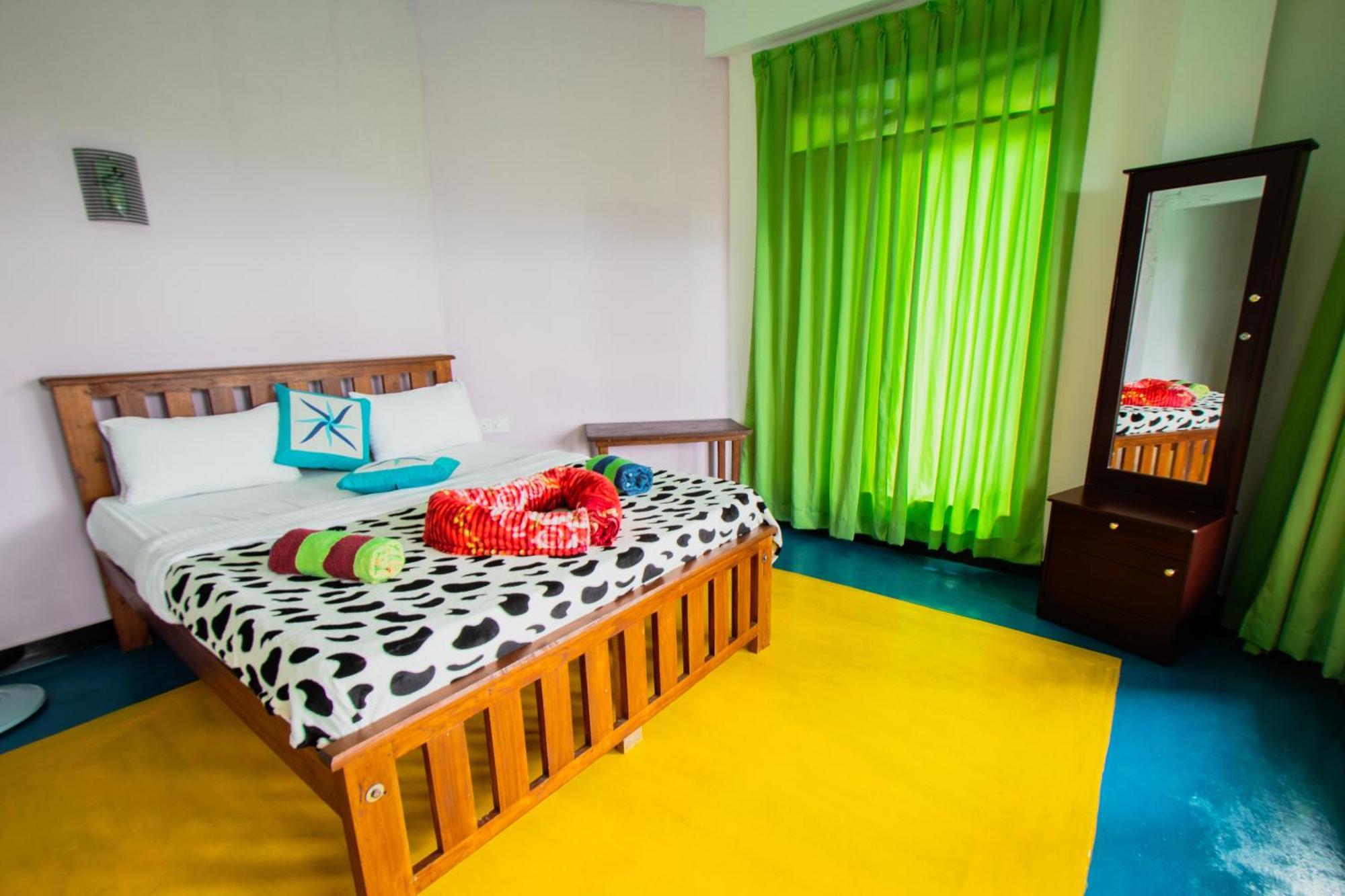 The Sunshine Ella Apartment Bagian luar foto
