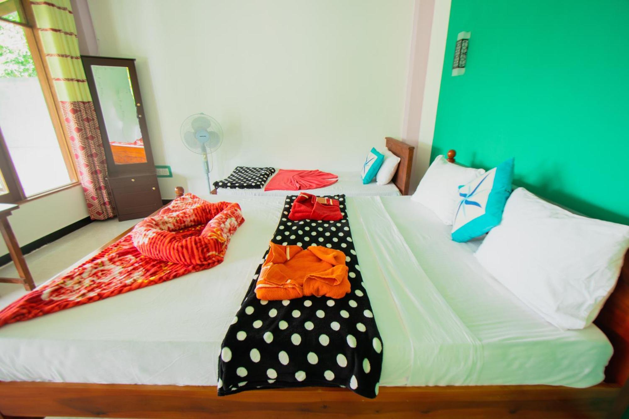 The Sunshine Ella Apartment Bagian luar foto