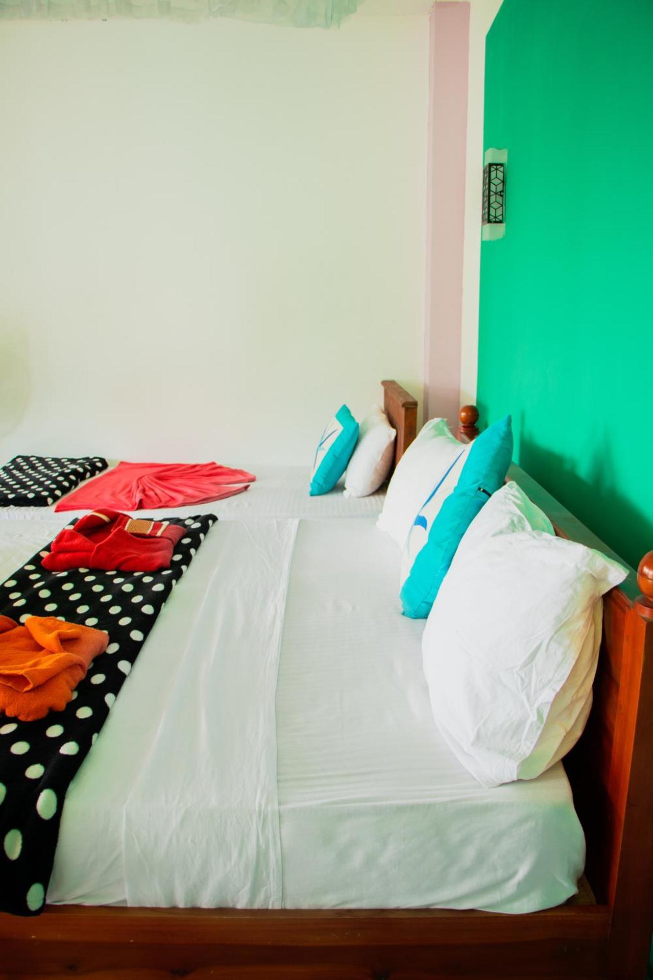 The Sunshine Ella Apartment Bagian luar foto